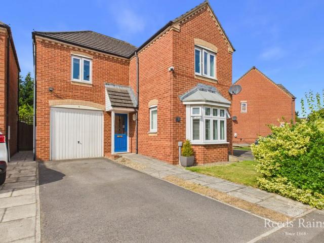 3 bedroom detached house for sale