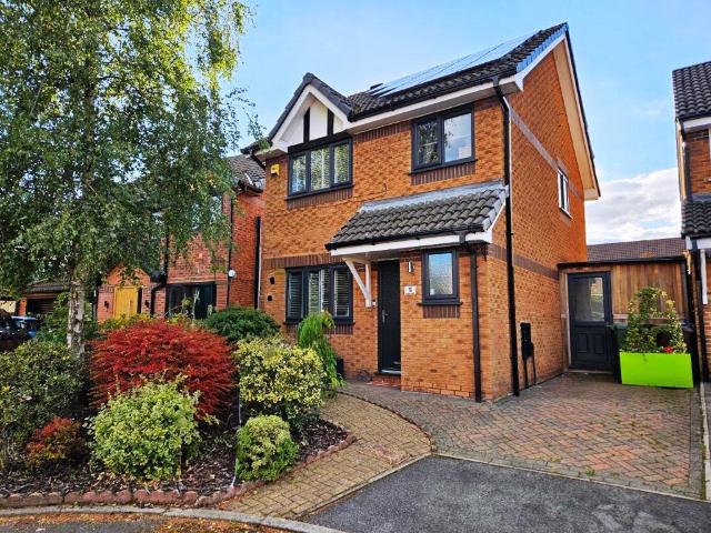 3 bedroom detached house for sale