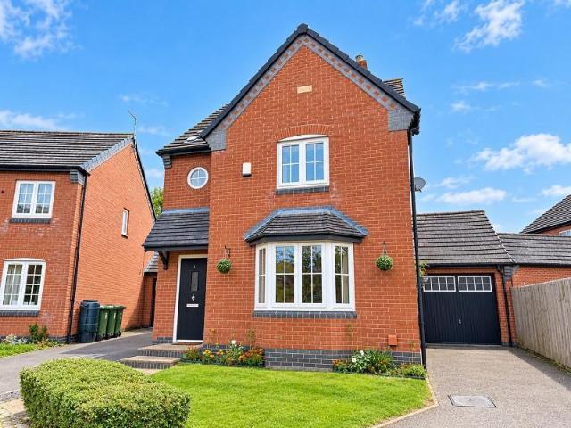 3 bedroom detached house for sale