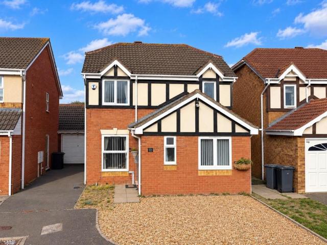 3 bedroom detached house for sale