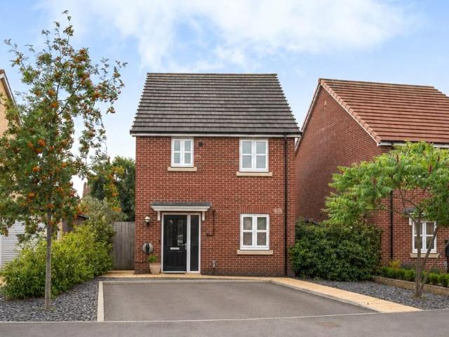 3 bedroom detached house for sale