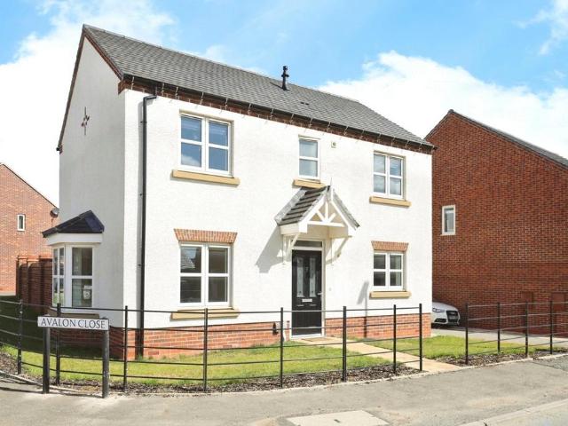 3 bedroom detached house for sale