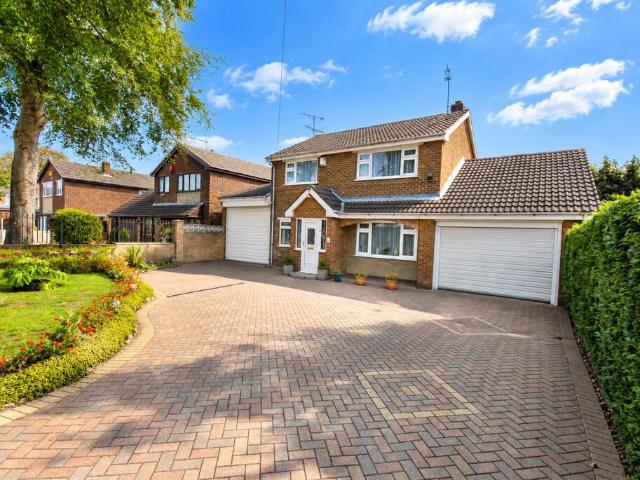 3 bedroom detached house for sale