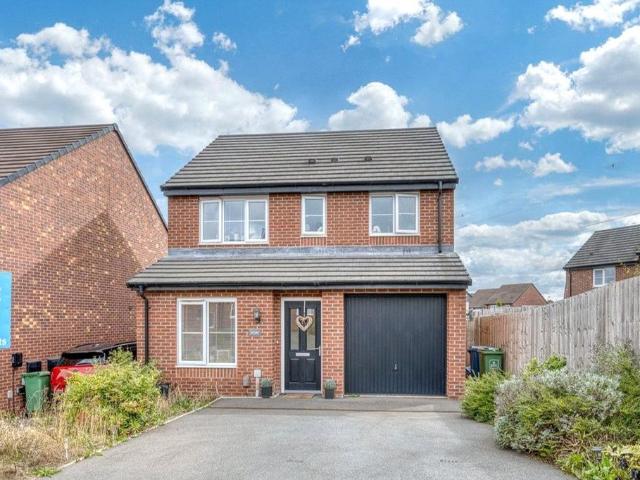 3 bedroom detached house for sale