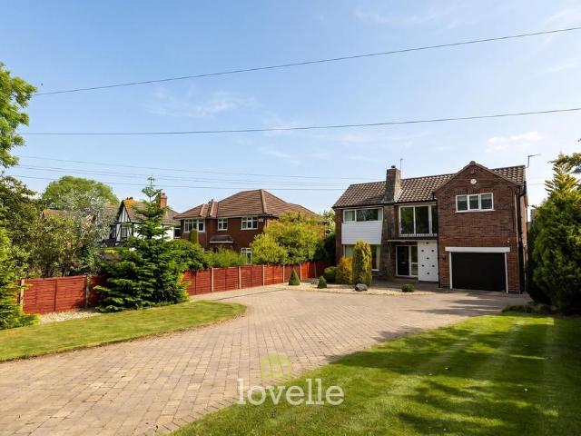3 bedroom detached house for sale
