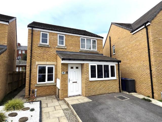 3 bedroom detached house for sale