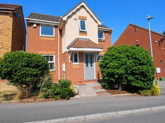 3 bedroom detached house for sale