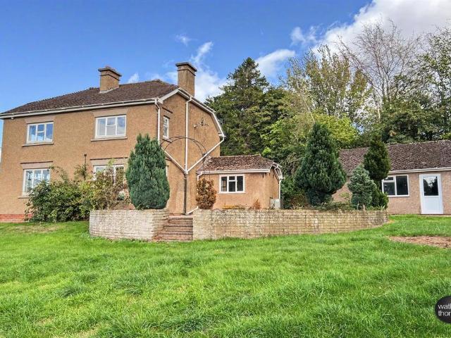 3 bedroom detached house for sale
