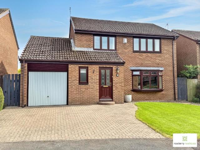 3 bedroom detached house for sale