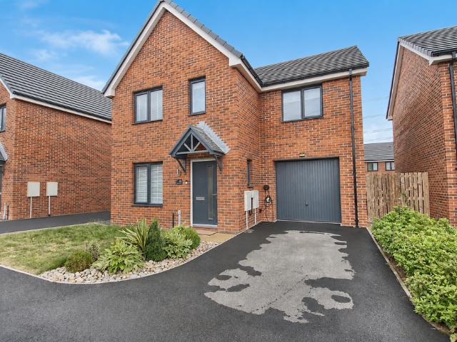 3 bedroom detached house for sale