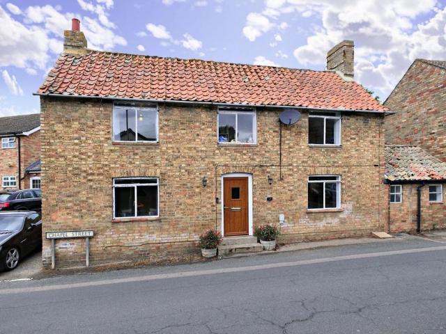 3 bedroom detached house for sale