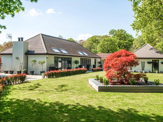 3 bedroom bungalow for sale
