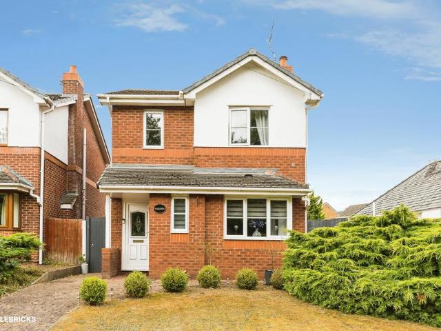 3 bedroom detached house for sale