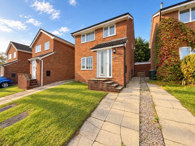 3 bedroom detached house for sale