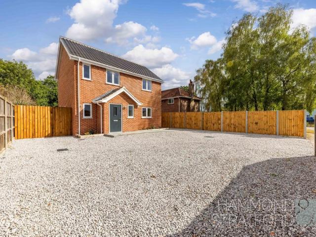 3 bedroom detached house for sale