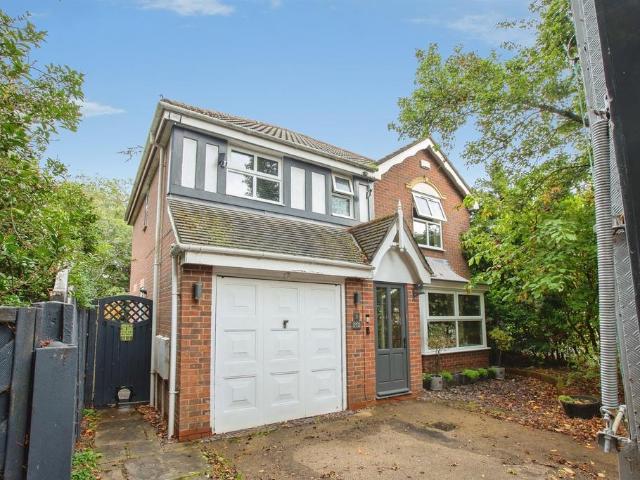 3 bedroom detached house for sale