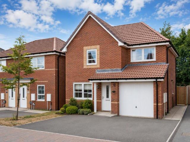 3 bedroom detached house for sale