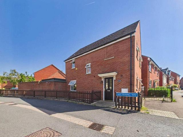3 bedroom detached house for sale
