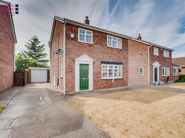 3 bedroom detached house for sale