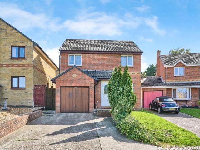 3 bedroom detached house for sale