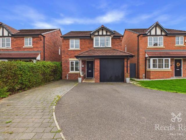 3 bedroom detached house for sale