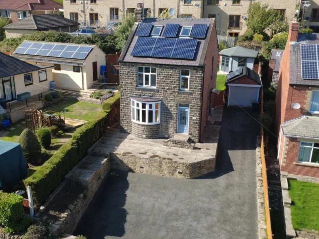 3 bedroom detached house for sale