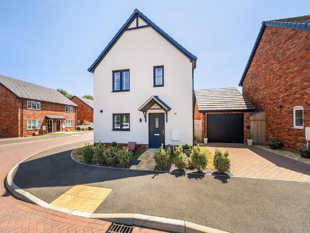 3 bedroom detached house for sale