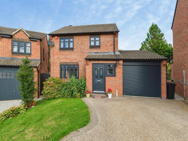 3 bedroom detached house for sale