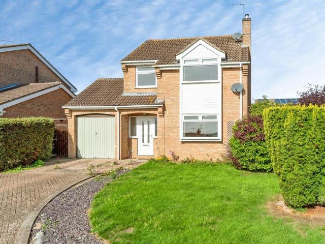 3 bedroom detached house for sale