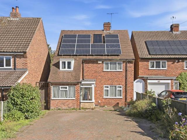 3 bedroom detached house for sale