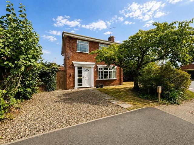 3 bedroom detached house for sale
