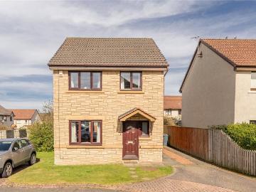 Edinburgh, Shetland - Garden, Fireplace