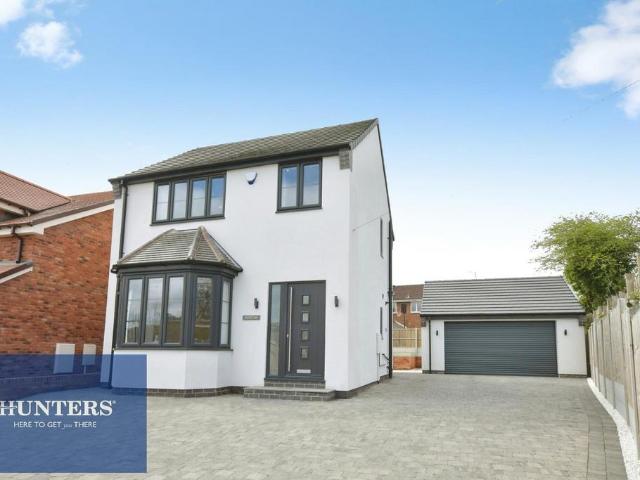3 bedroom detached house for sale