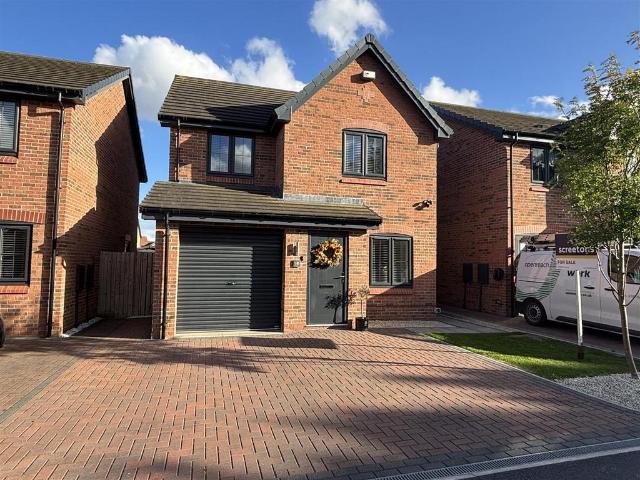 3 bedroom detached house for sale