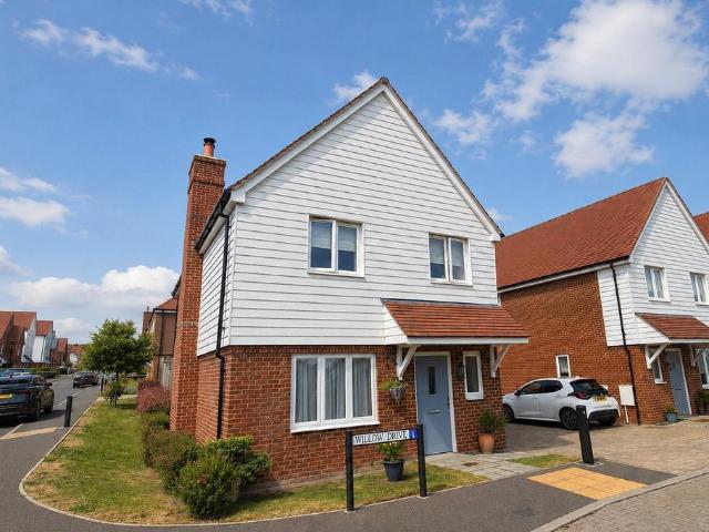 3 bedroom detached house for sale