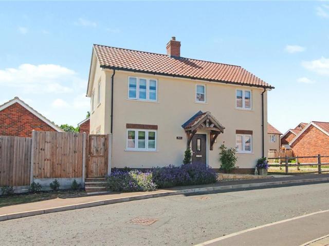 3 bedroom detached house for sale