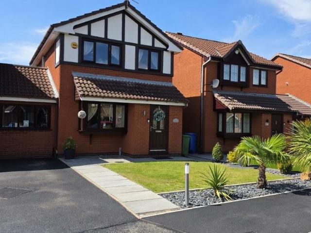3 bedroom detached house for sale