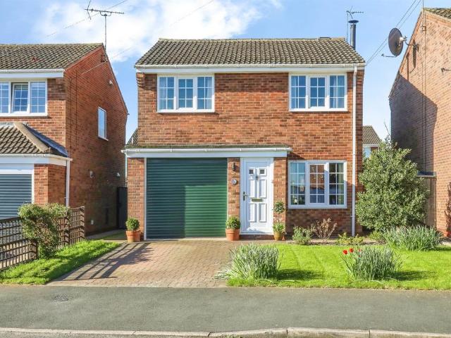 3 bedroom detached house for sale