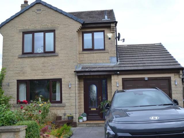 3 bedroom detached house for sale