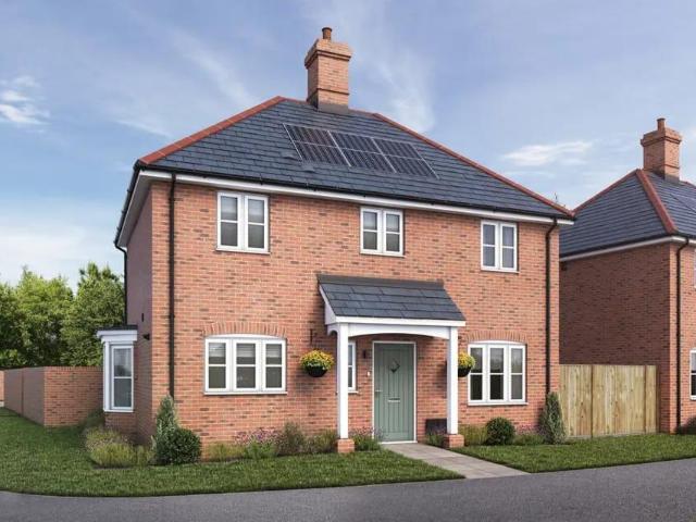 3 bedroom detached house for sale