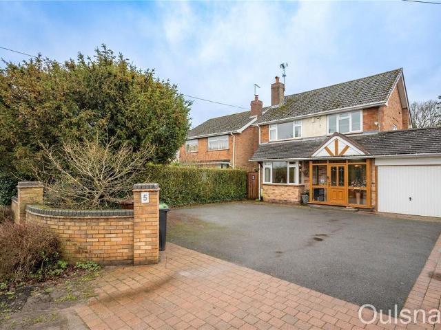 3 bedroom detached house for sale
