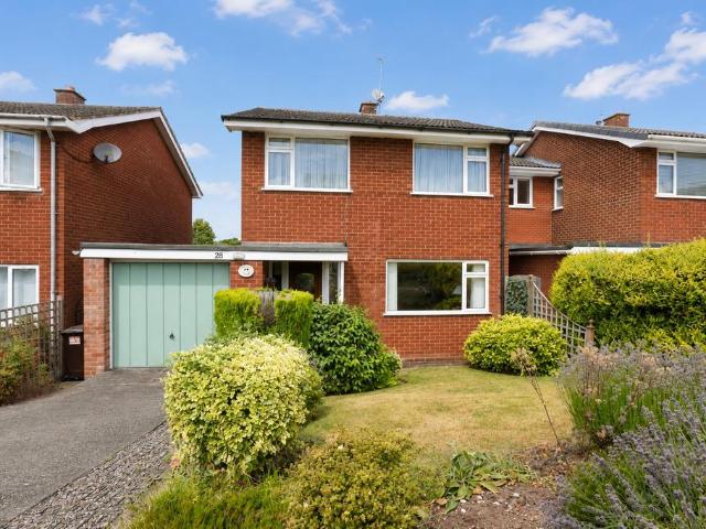 3 bedroom detached house for sale