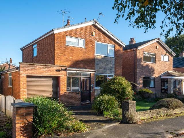 3 bedroom detached house for sale