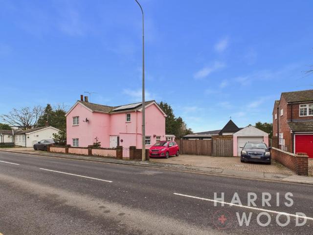 3 bedroom detached house for sale