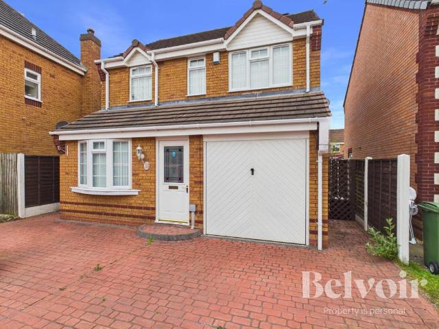 3 bedroom detached house for sale