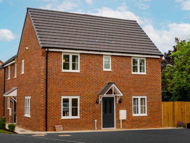 3 bedroom detached house for sale