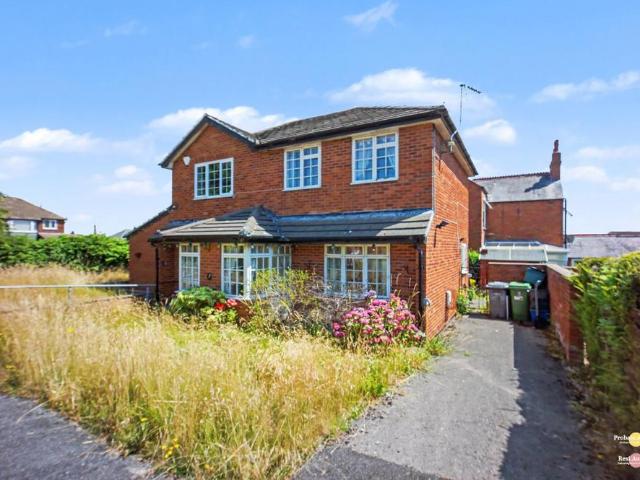3 bedroom detached house for sale