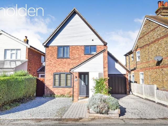3 bedroom detached house for sale