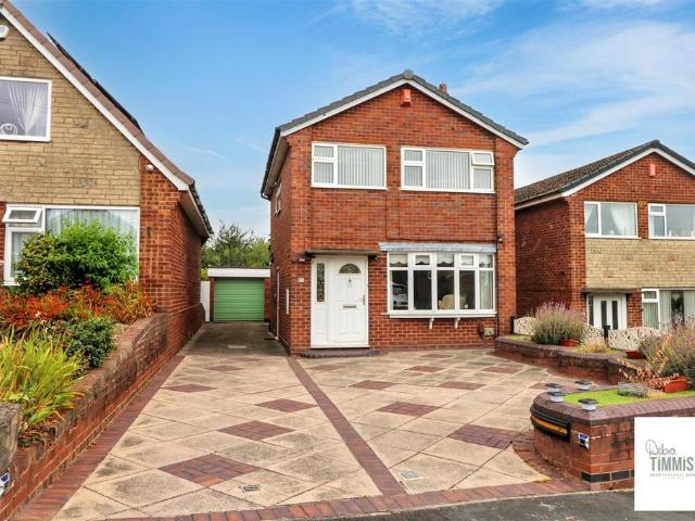 3 bedroom detached house for sale
