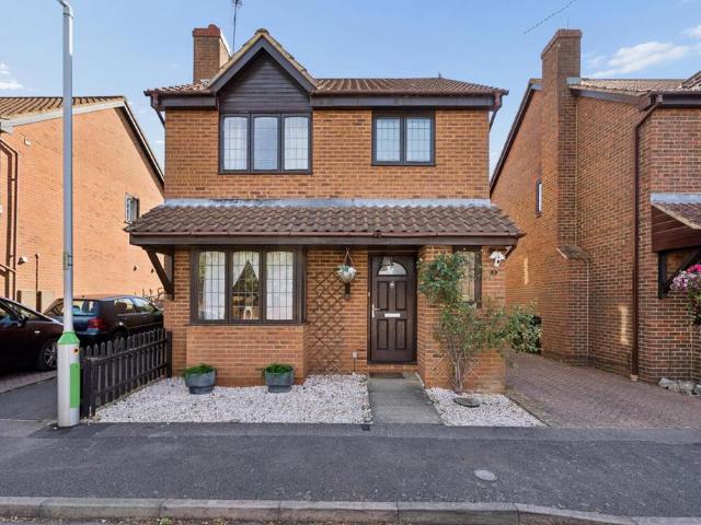 3 bedroom detached house for sale